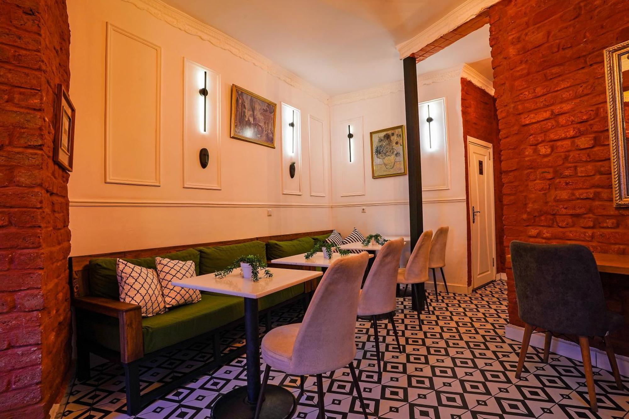St Moscow Taksim By Emmy Hotel *